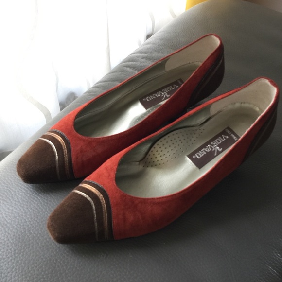 🧡Vigevano🧡 Handmade shoes in suede - Like New! - Picture 2 of 8